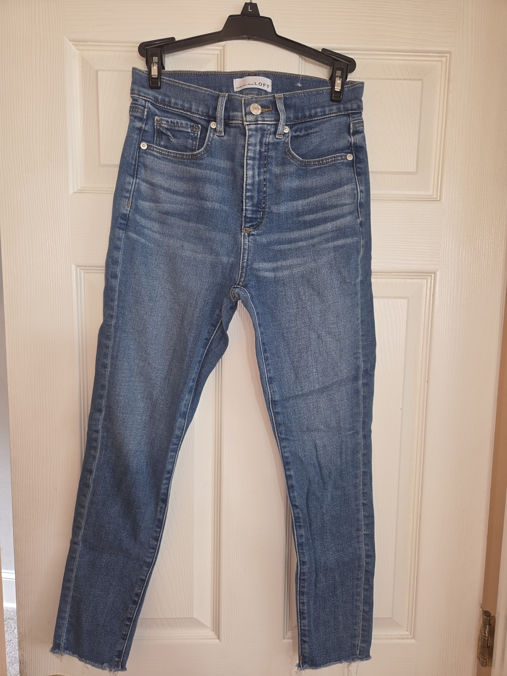 LOFT High-Rise Skinny Jeans — Medium Blue Wash